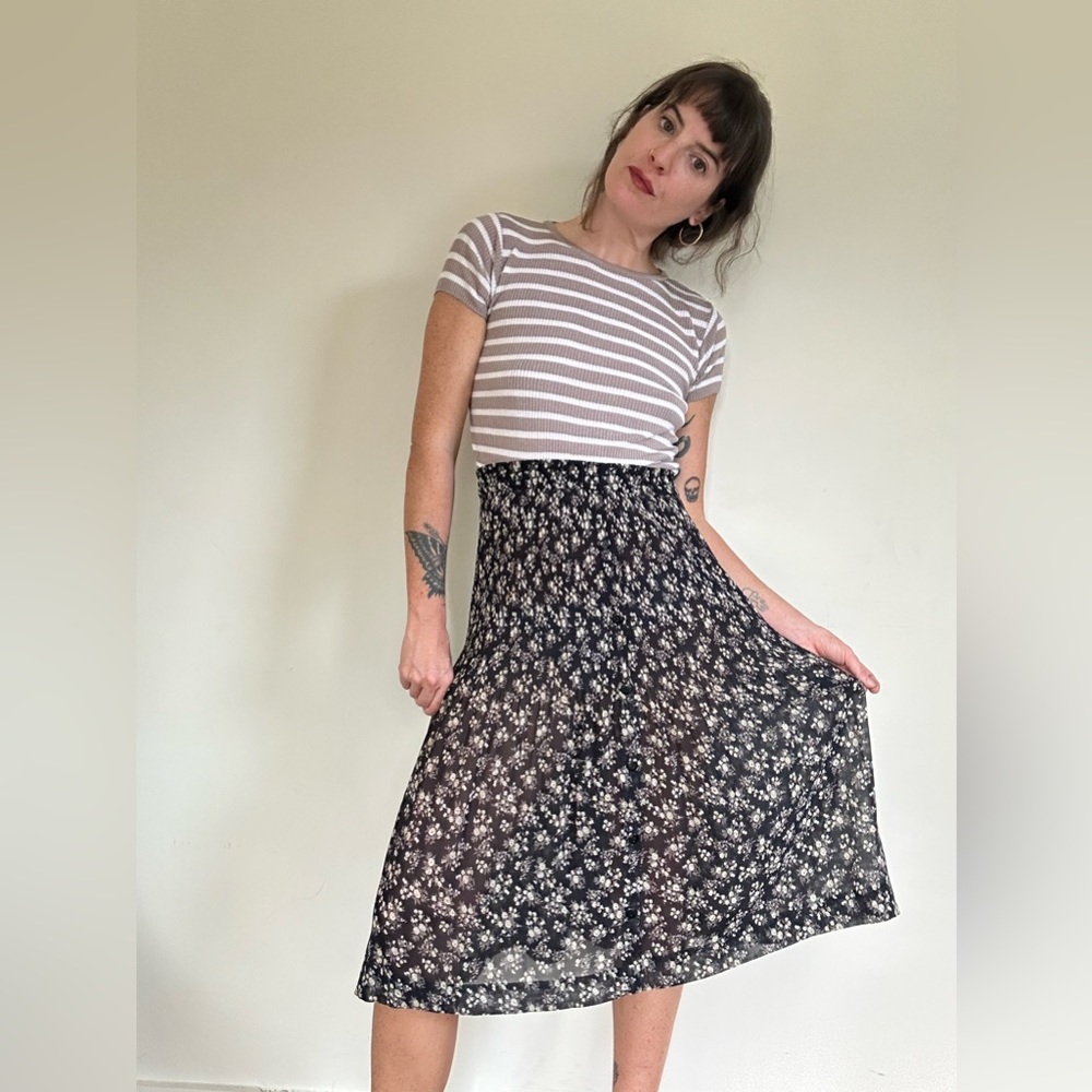 Vintage Compagnie Internationale Express floral midi skirt. Size large